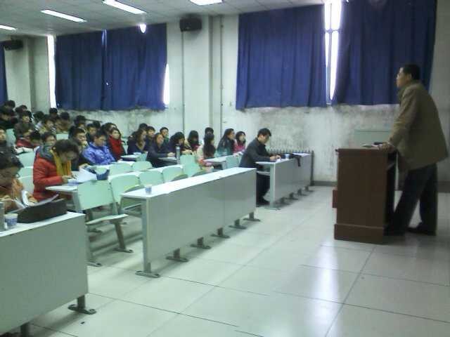http://www1.tit.edu.cn/4x/upload/201312/20131212062330546.jpg